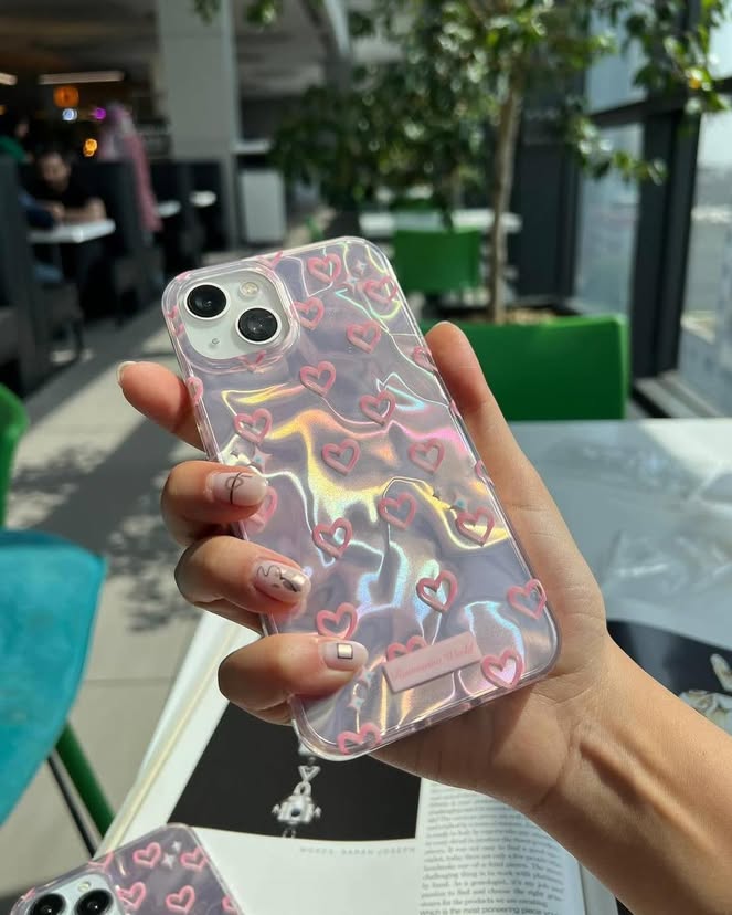 Heart Gradient Holographic Premium Case