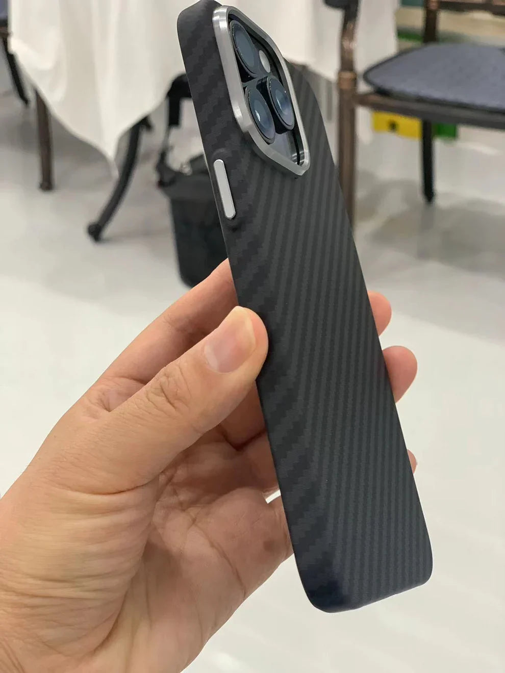 Pitaka Premium Design Carbon Series Case Carbon Fiber